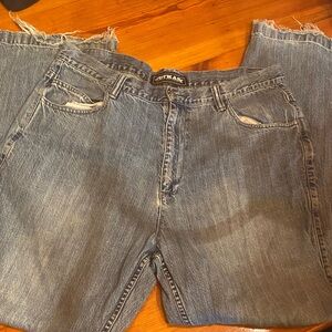 Relaxed Fit Men's Denim Jeans in Faded Blue